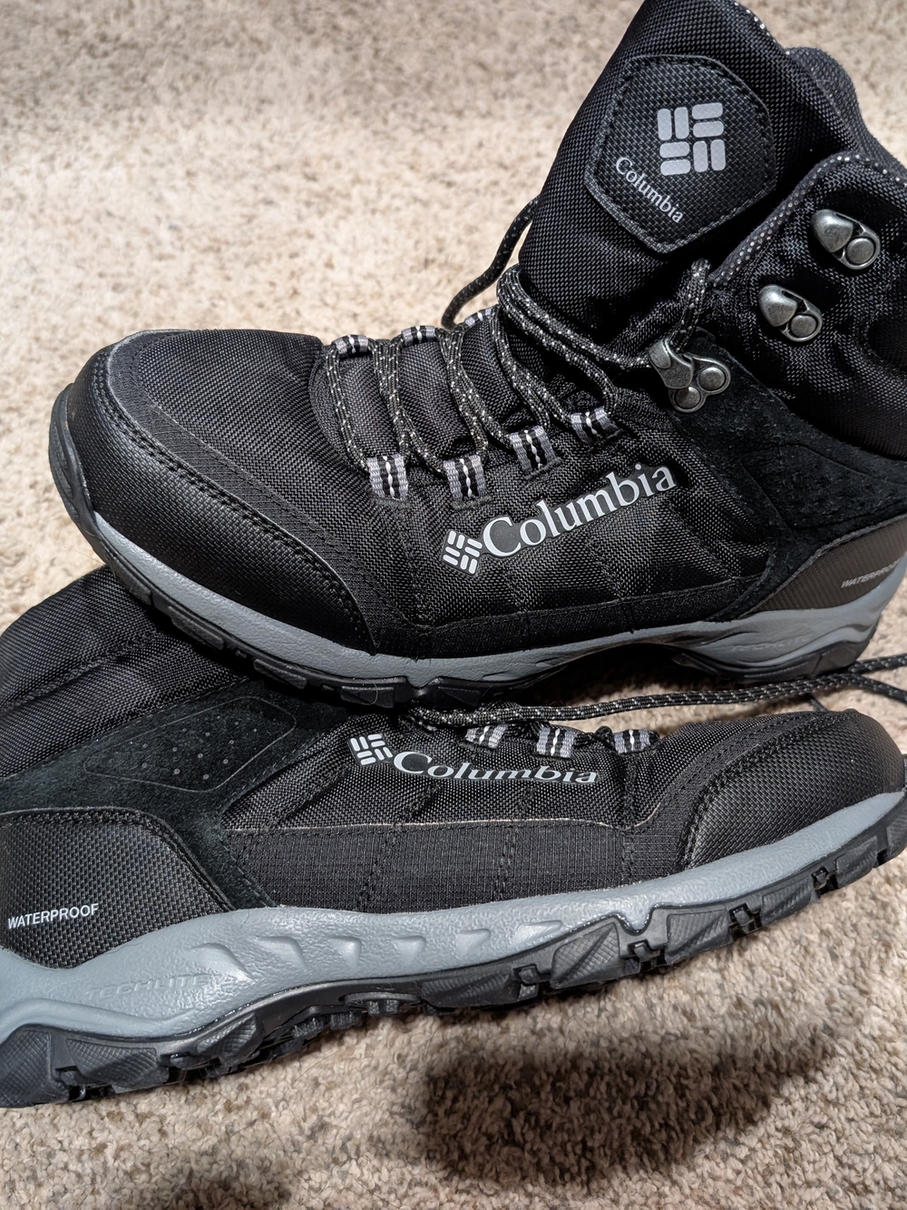 Columbia Men’s Waterproof Black Hiking Boots
